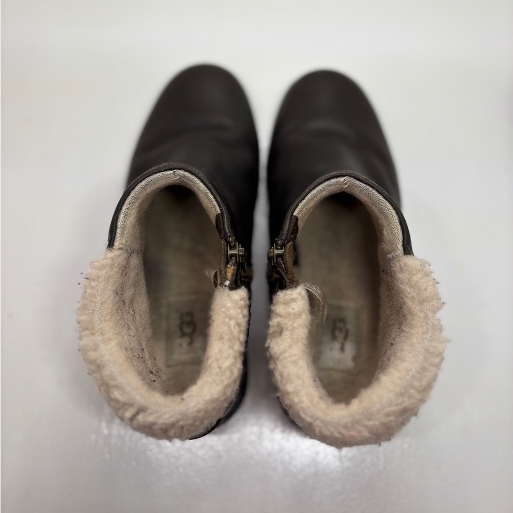 UGG women’s waterproof leather ankle boots with shearling lining women’s size 9 - Picture 13 of 14